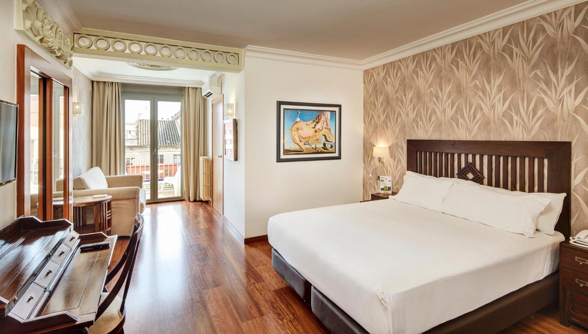 Sercotel Hotel President ฟิกวยเรส ภายนอก รูปภาพ