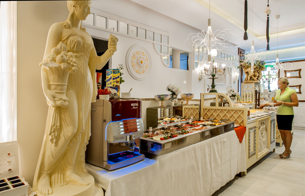 Sercotel Hotel President ฟิกวยเรส ภายนอก รูปภาพ