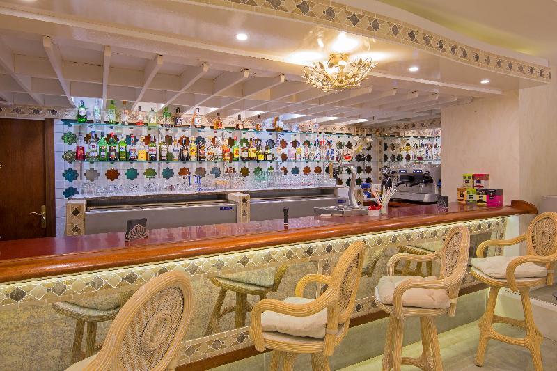 Sercotel Hotel President ฟิกวยเรส ภายนอก รูปภาพ